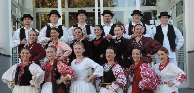 Treća nošnja sa sadržajem